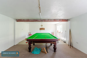 Games Room- click for photo gallery
